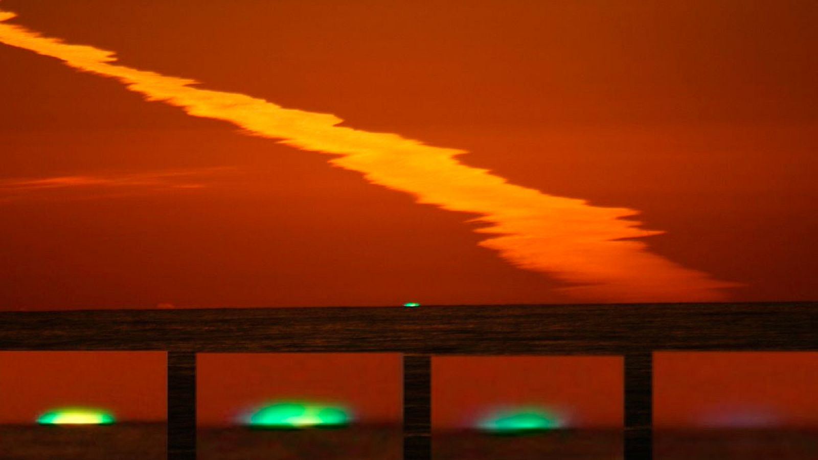 El rayo verde, al alba o en el ocaso