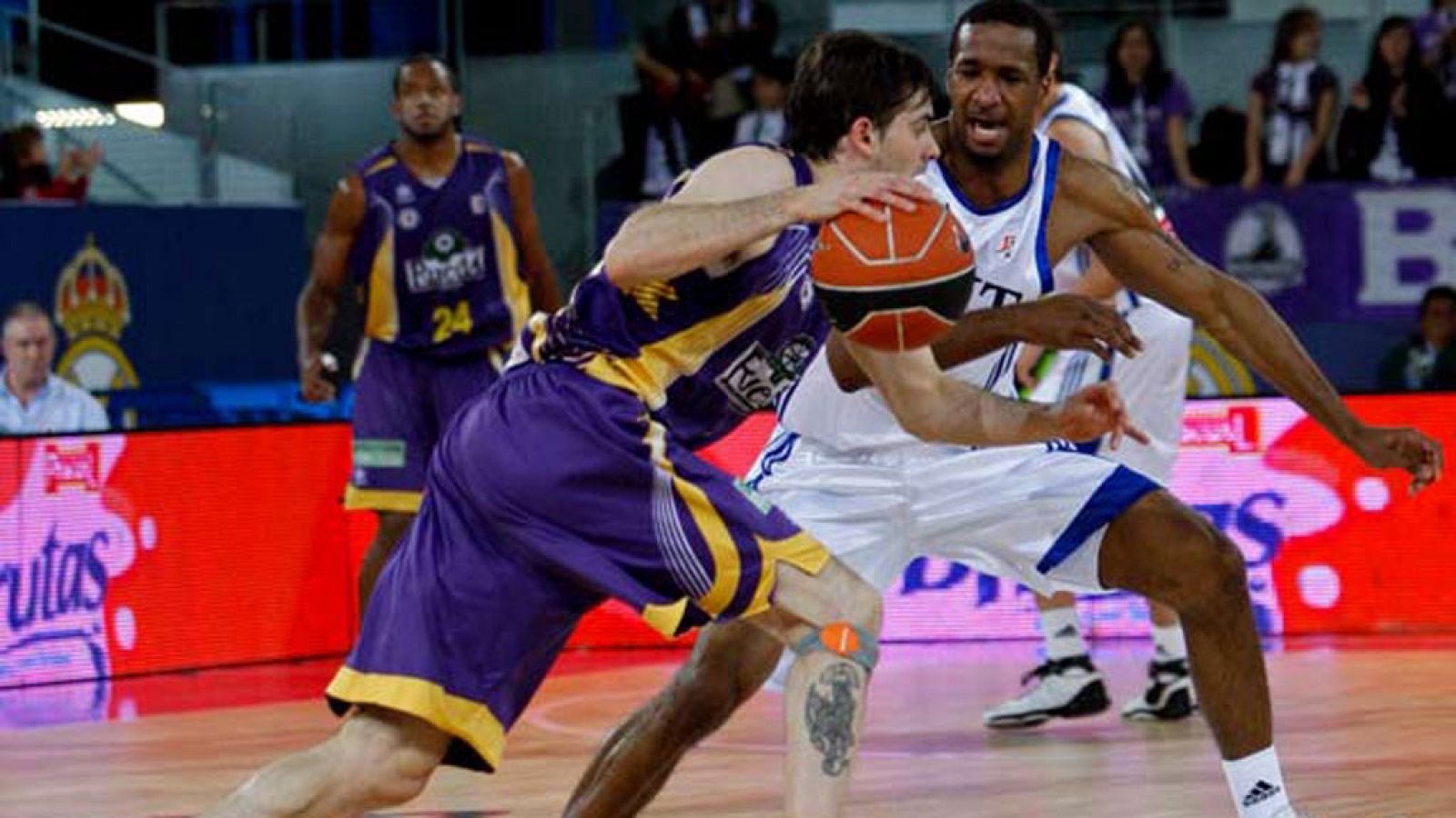 Partido de 2010 entre el Blancos de Rueda Valladolid y el Real Madrid