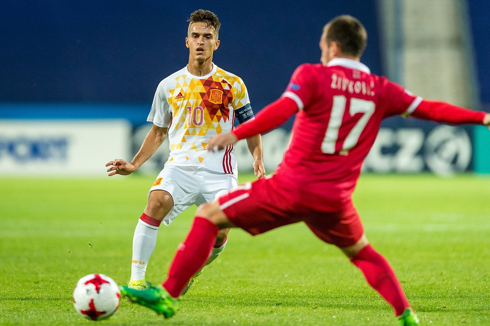 Denis Suárez, durante el partido ante Serbia