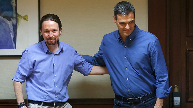 Sánchez e Iglesias se alían en la agenda social pero chocan en Cataluña