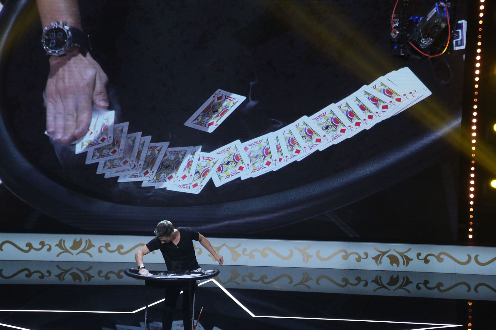 En esta gala, los magos tendrán que introducir elementos tecnológicos en sus números