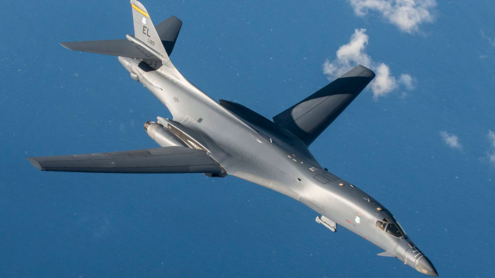 EE.UU. vuelve a responder a Corea del Norte desplegando bombarderos B-1B