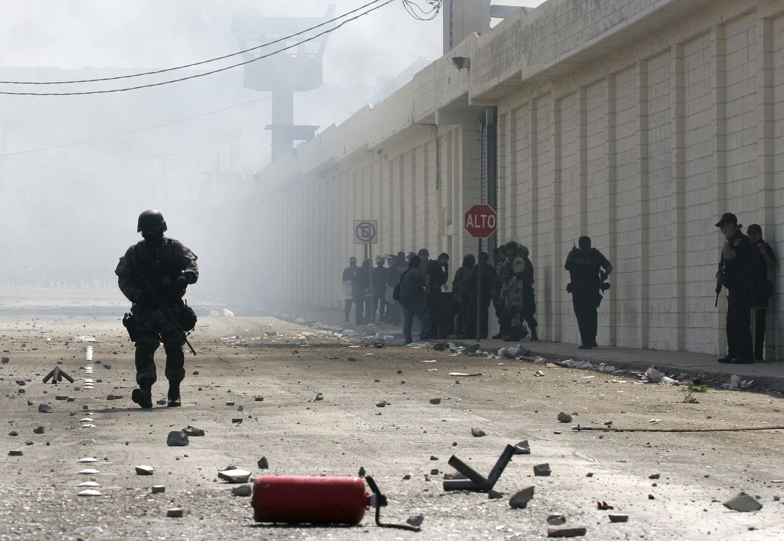 Hallan 19 cadáveres en una cárcel de México