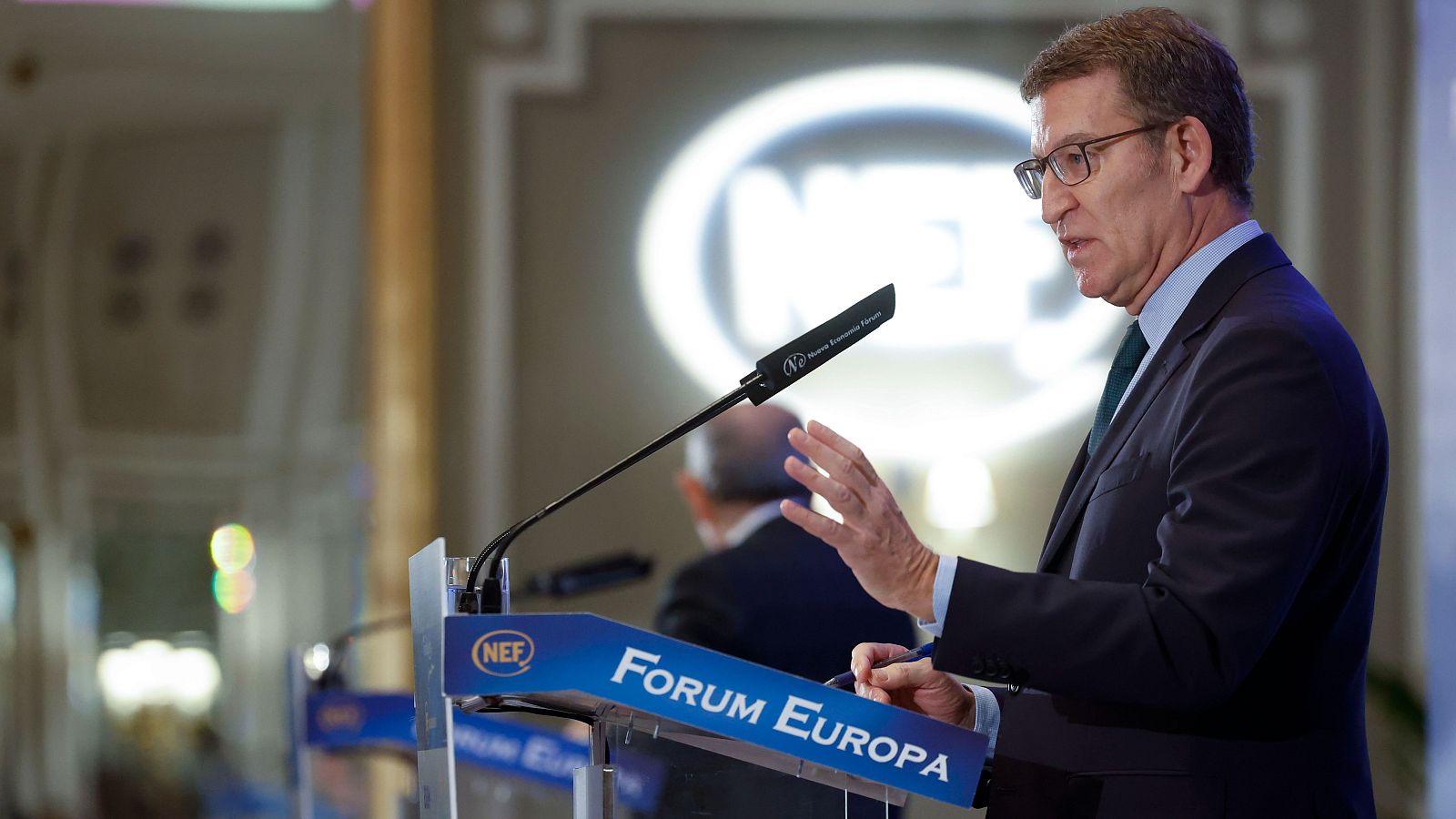 Feijóo interviene en el desayuno informativo de Fórum Europa