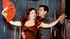 Carlos Saura batió todos récords con '¡Ay, Carmela!', con dos inmensos Carmen Maura y Andrés Pajares. ¿Qué significa el título?