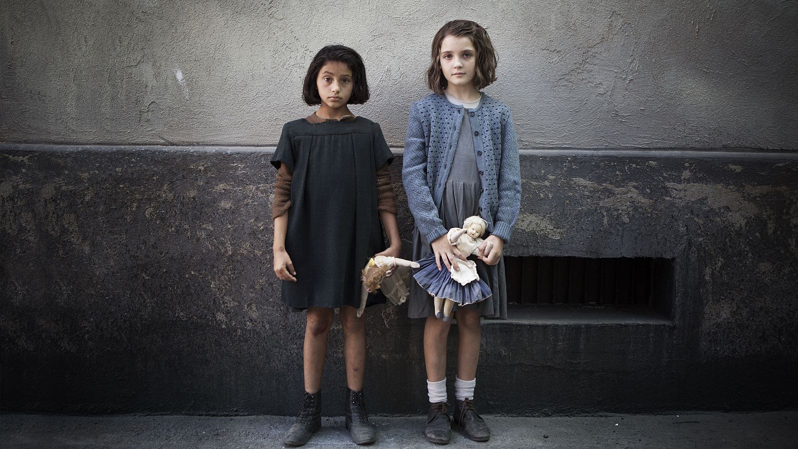 Elena y Lila son las protagonistas de 'La amiga estupenda'