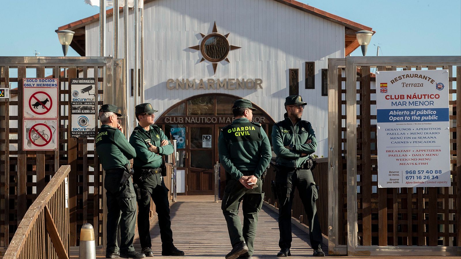 Encuentran el cadáver del joven de 16 años que naufragó con una piragua en el Mar Menor