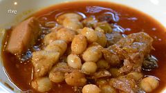 Receta de alubias blancas con oreja, morro y morcilla: ¡ideales para combatir el frío!