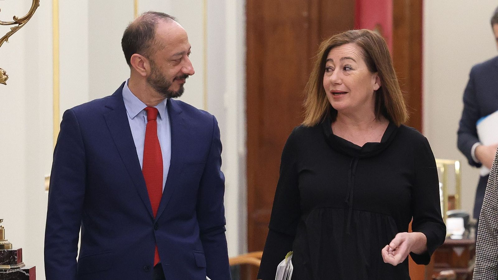 La presidenta de Congreso, Francina Armengol, junto al vicepresidente del Congreso, Alfonso Rodríguez Gómez de Celis, a su llegada a la Mesa del Congreso. Marta Fernández Jara / Europa Press