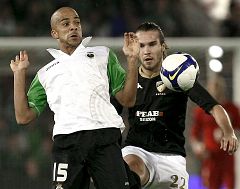 Jonathan Pereira vuelve a ser el héroe