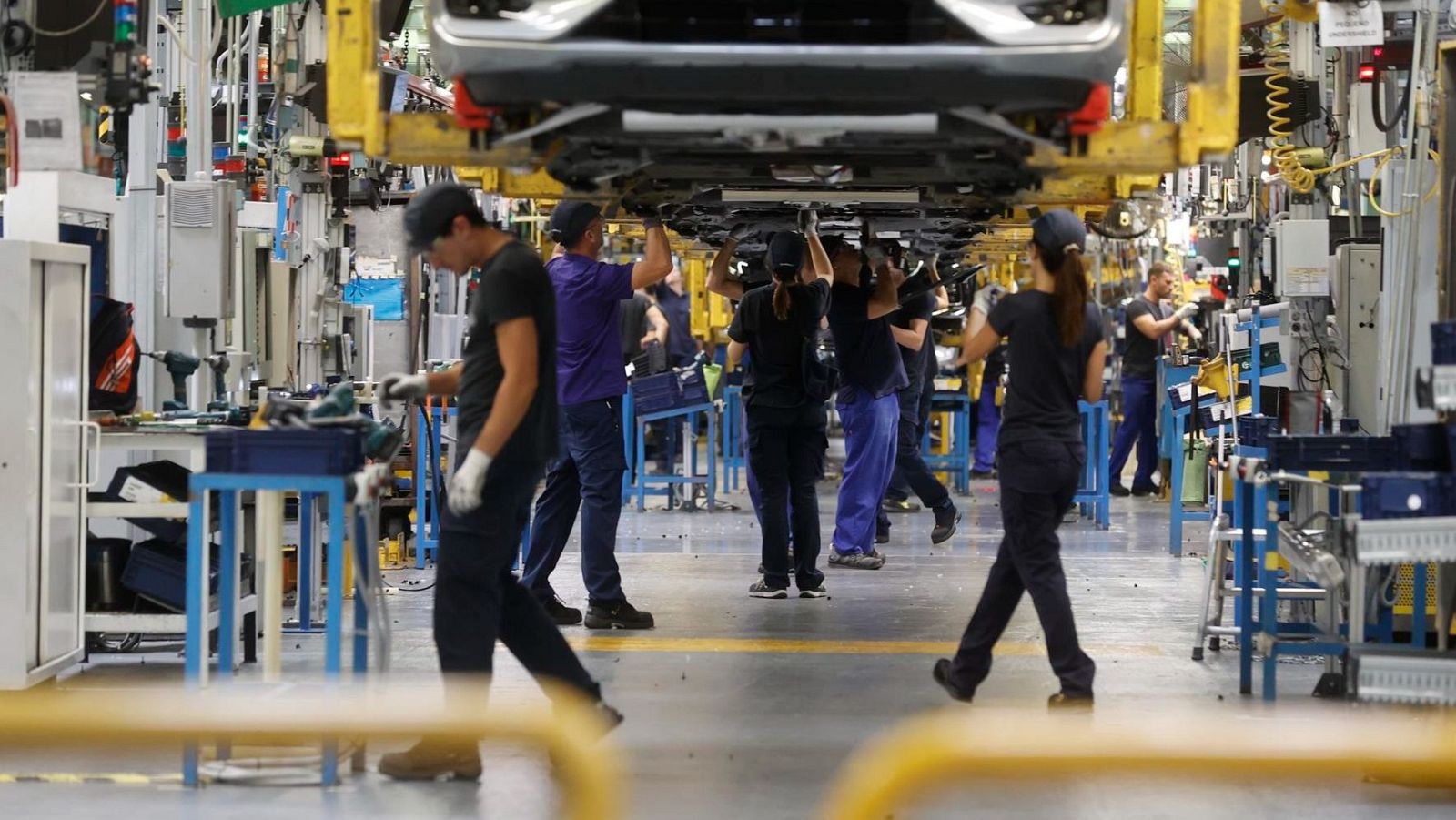 Ford y UGT acuerdan un nuevo ERTE para  un máximo de 500 trabajadores de Almussafes (Valencia)