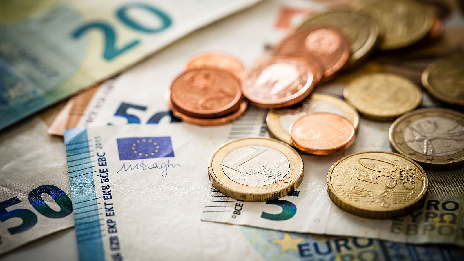 El tesoro coloca 2.036 millones en letras y ofrece a 3 meses los tipos más altos desde 2011