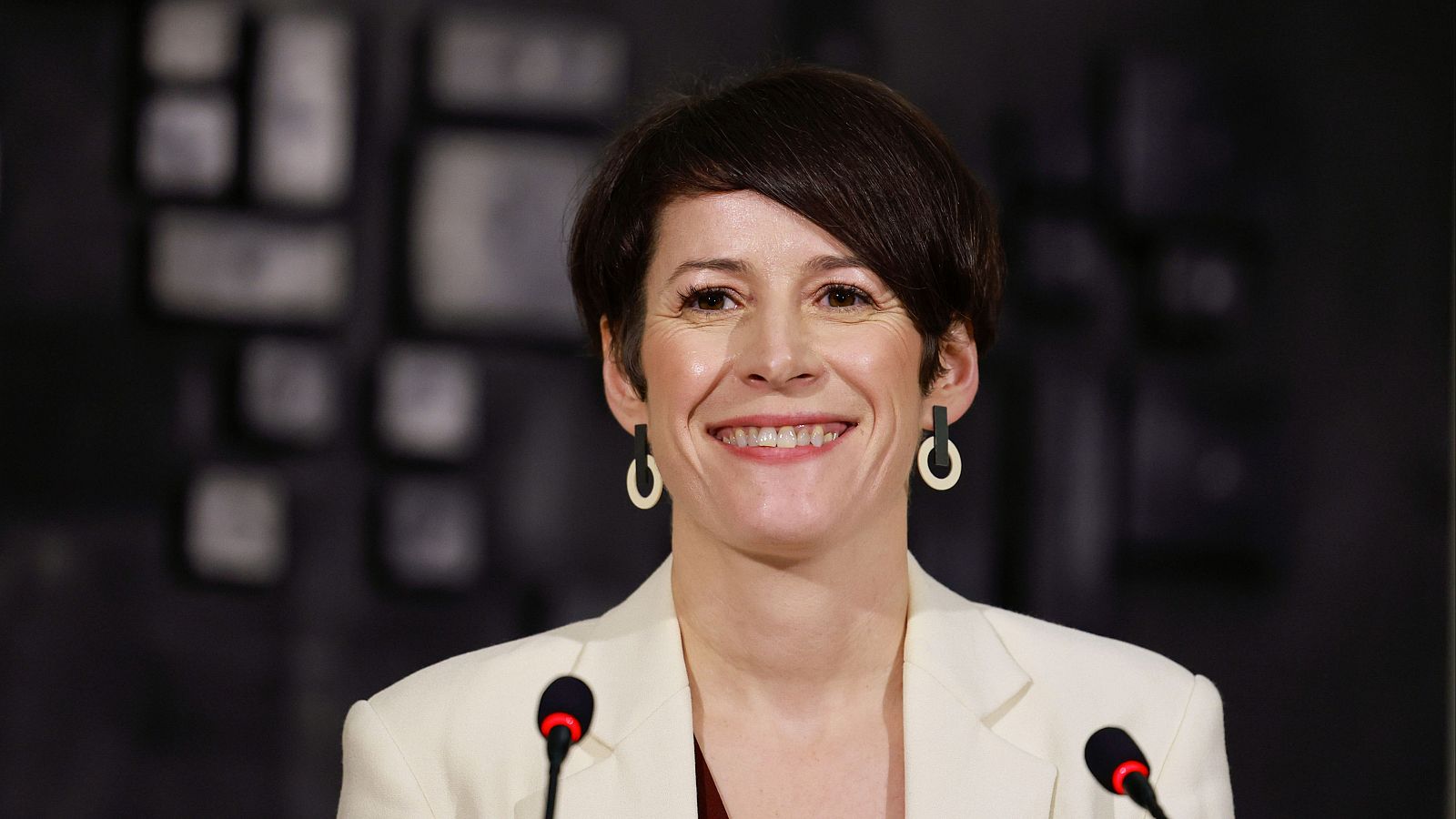 La candidata del BNG a la Presidencia de la Xunta, Ana Pontón, presenta el diseño del Gobierno que pondría en marcha tras el 18F,