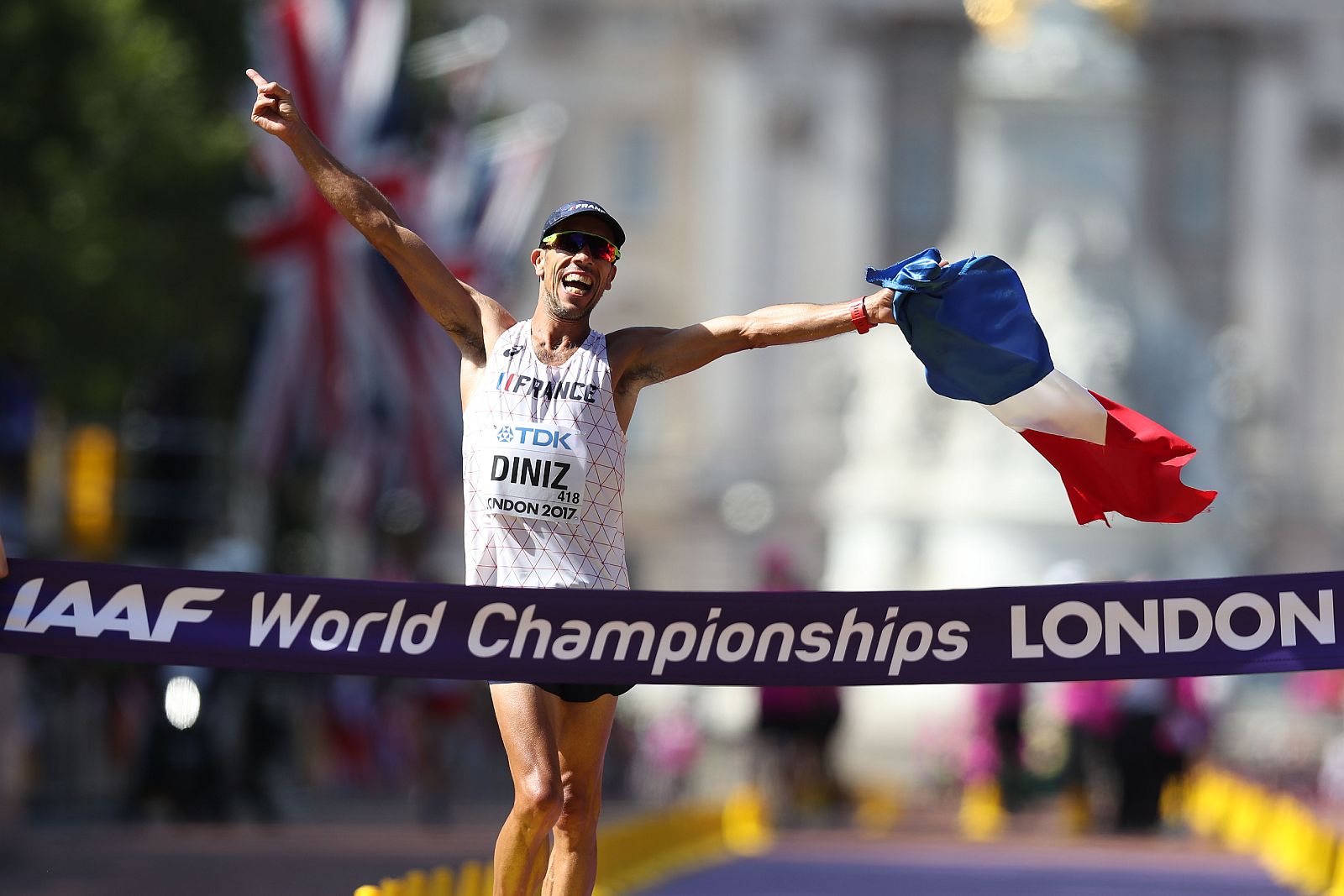 Diniz bate el récord de los 50 km marcha