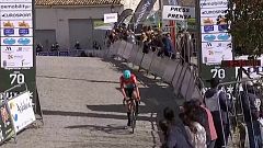 Van Gils vuela en Alcaudete y gana una reducida Vuelta a Andalucía