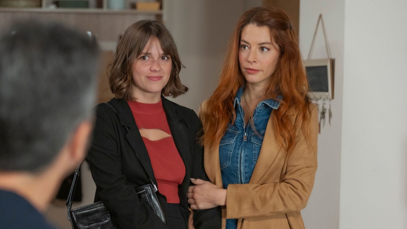 '4 estrellas' | Luznhoa vuelven a ser pareja