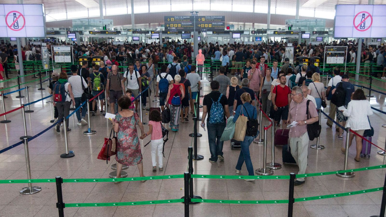 Vista de los accesos al control de seguridad del Aeropuerto de Barcelona-El Prat el pasado 7 de agosto