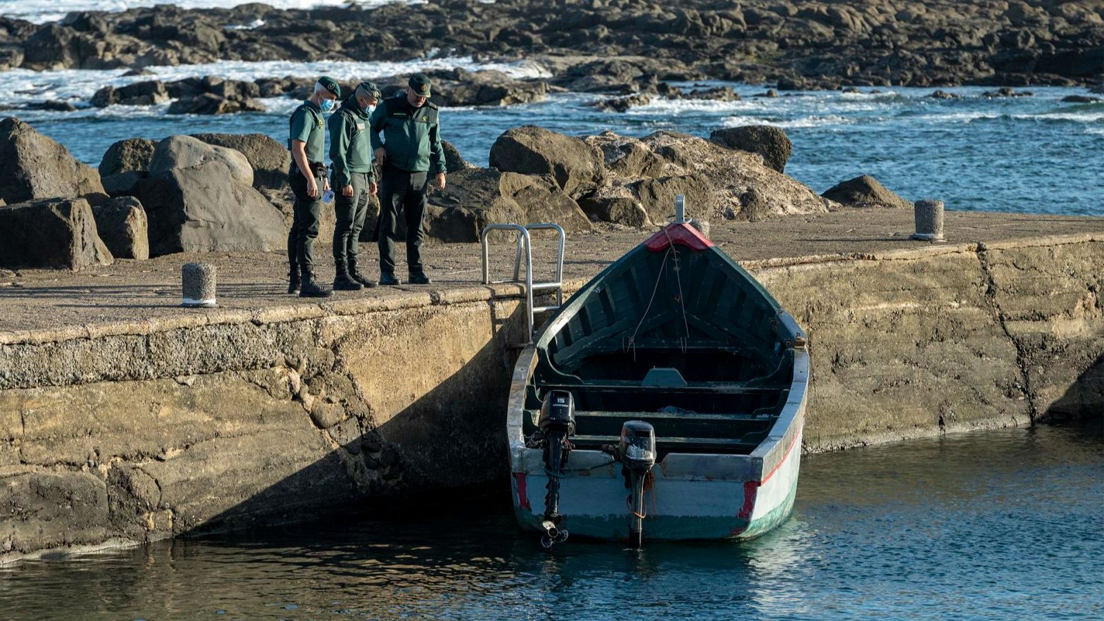 31 personas de origen magrebí llegan al puerto de Lanzarote