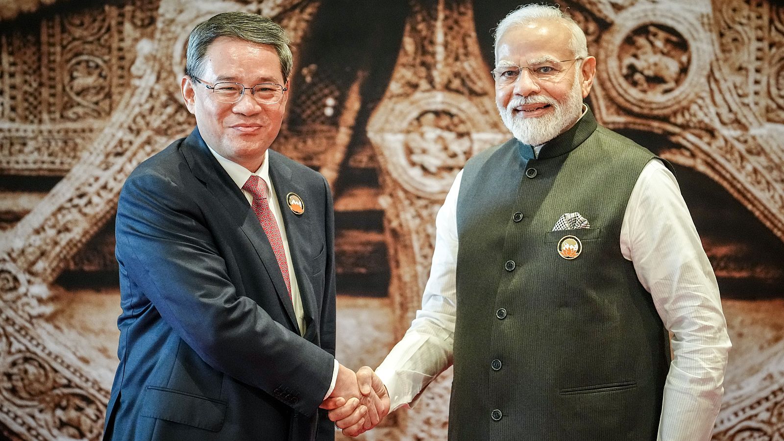 El S.XXI se escribe en chino, pero se pronunciará en hindi