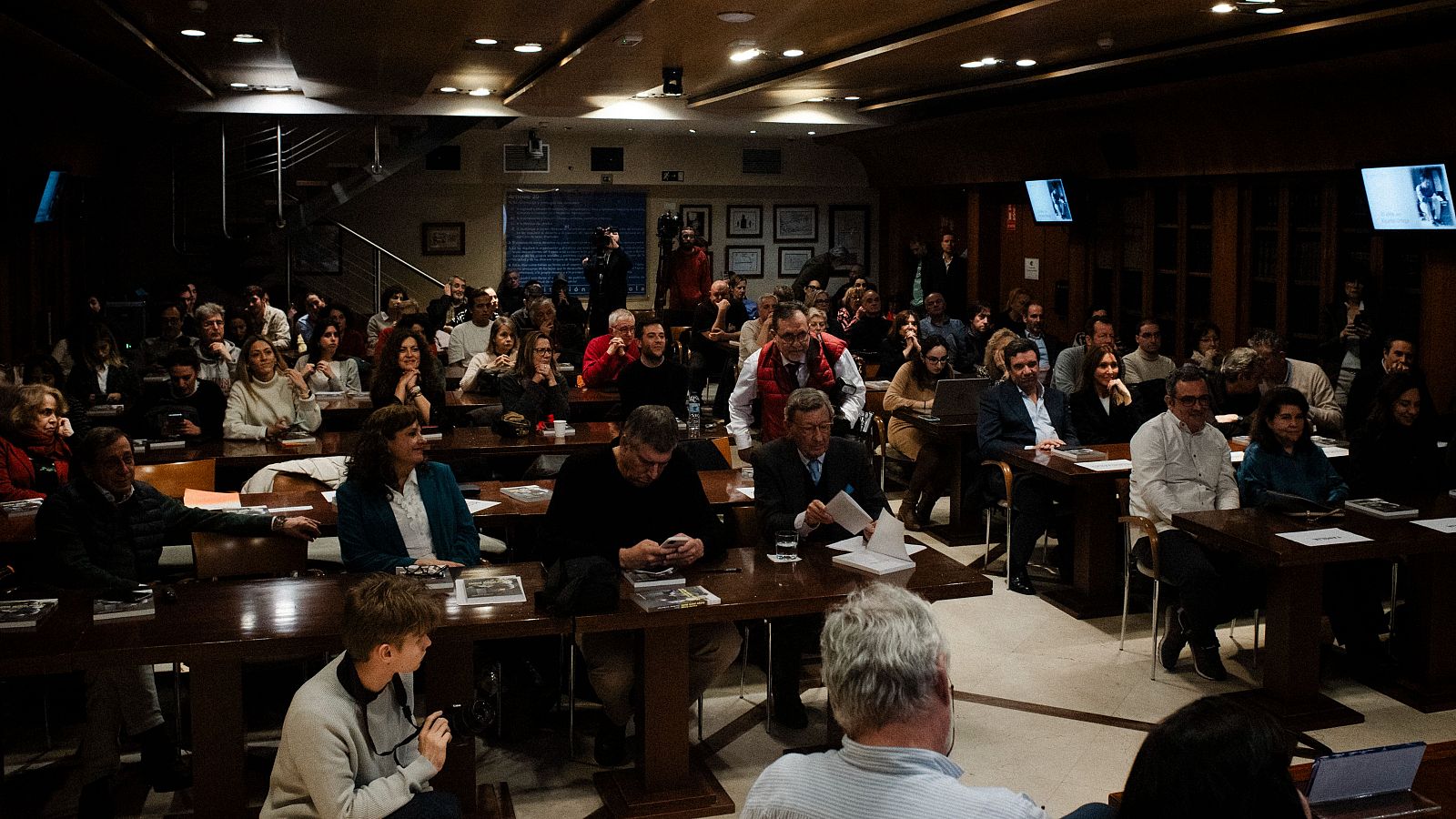 Periodistas en la Asociación de la Prensa de Madrid