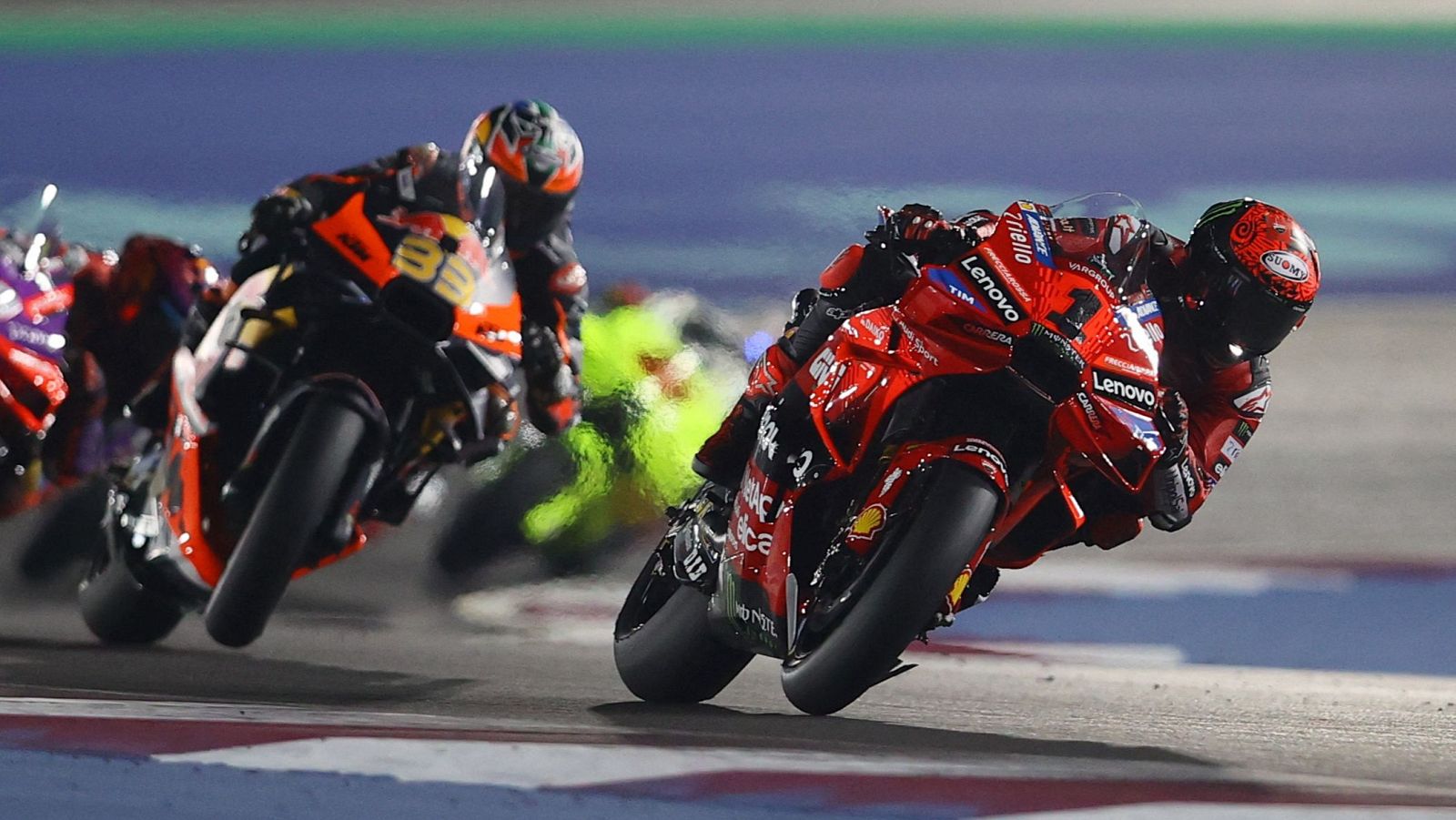 GP de Catar: Bagnaia, líder
