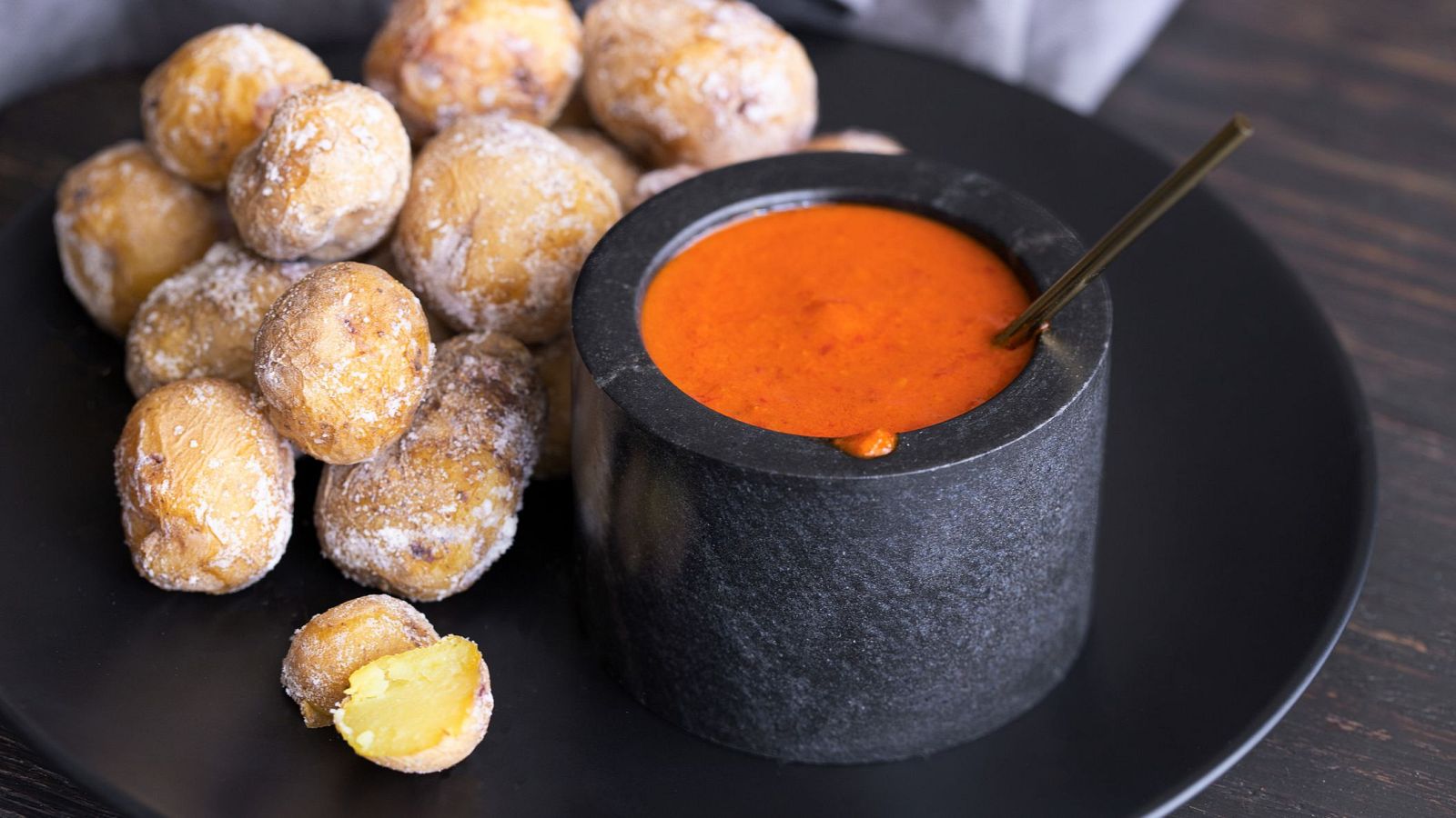 Clave para elaborar las auténticas papas arrugadas con mojo picón