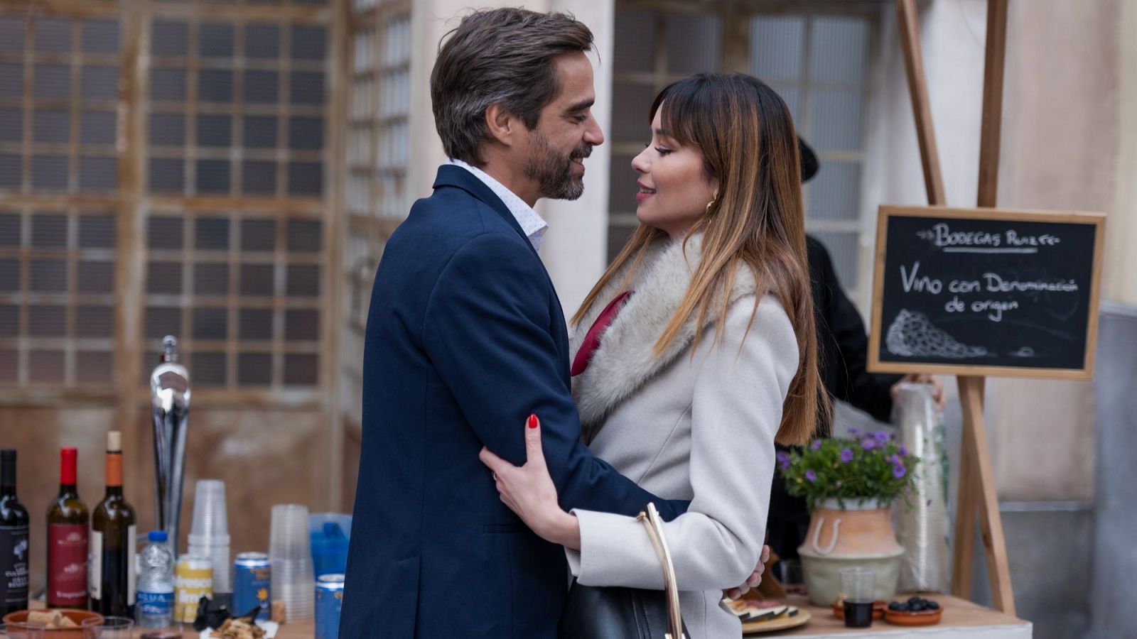 '4 estrellas' | Marta y Diego son pareja oficial