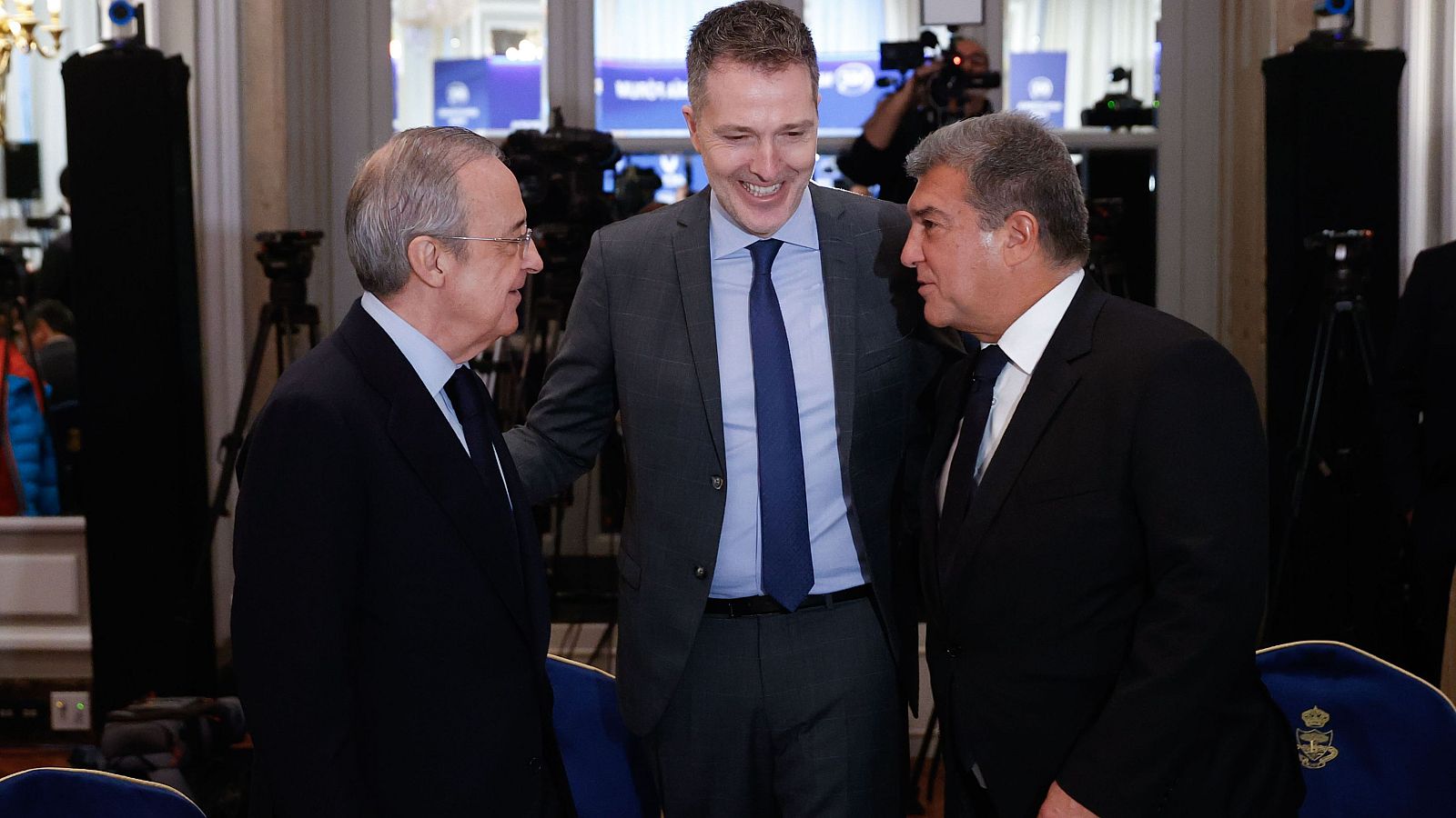 Florentino Pérez, Bernd Reichart y Joan Laporta - Superliga