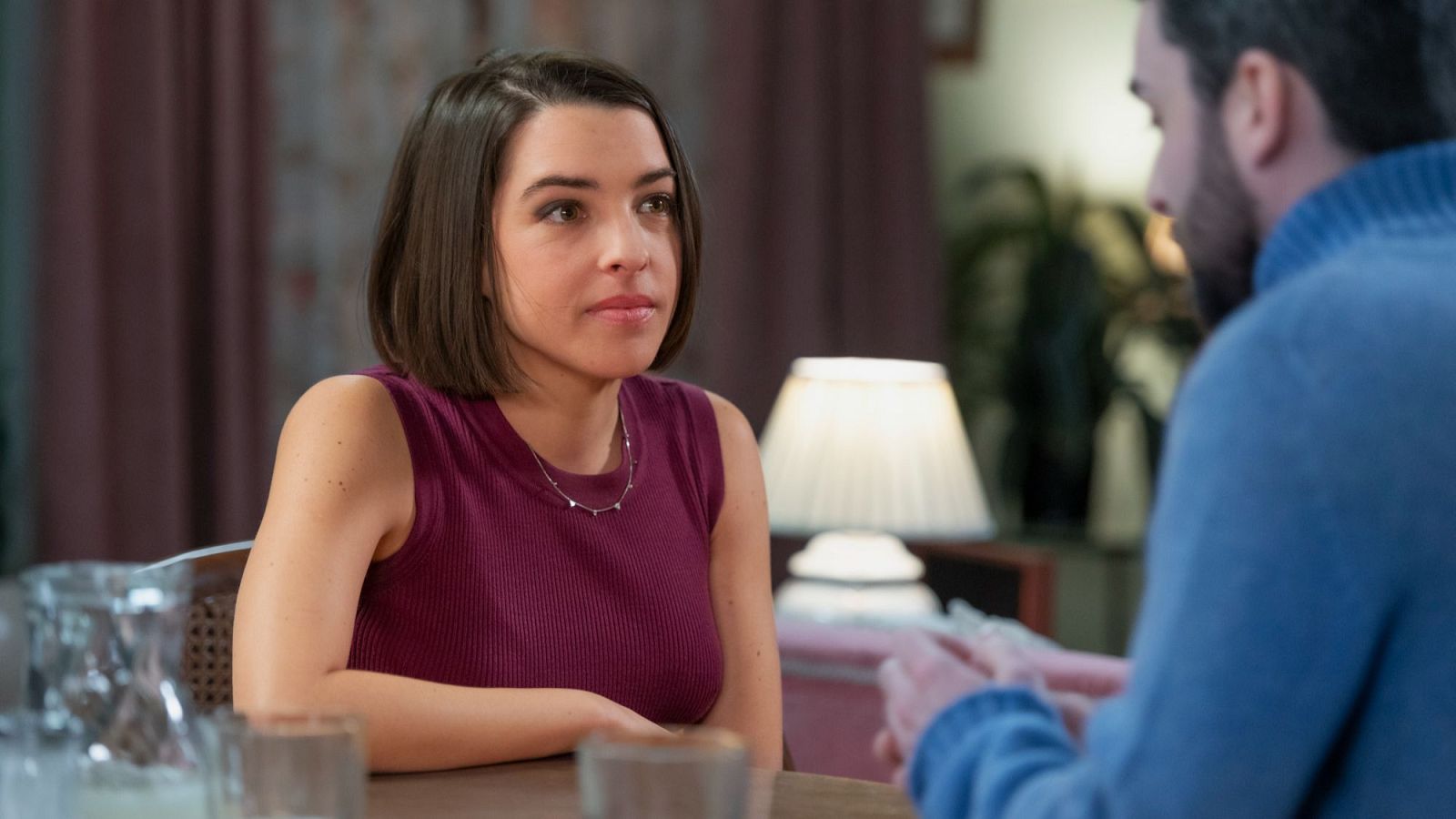 '4 estrellas' | Bea llega a Vera del Rey buscando una nueva vida personal y profesional