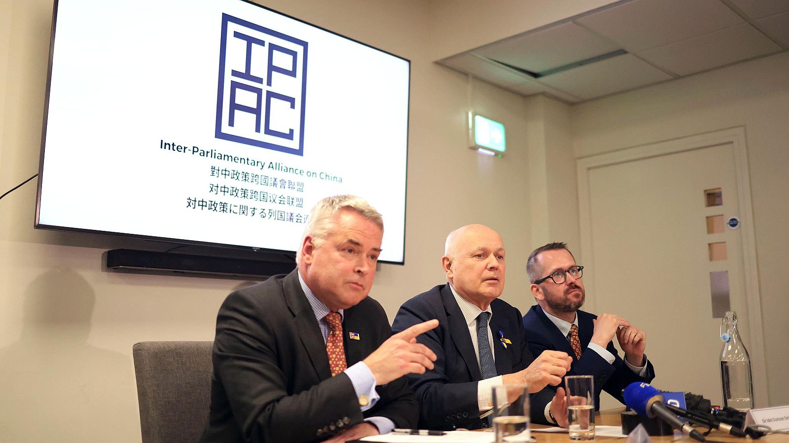 Estados Unidos y Reino Unido acusan a China de llevar a cabo una campaña de espionaje masiva