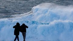 El tiempo en Semana Santa: la borrasca Nelson deja lluvias y fuertes rachas de viento este miércoles