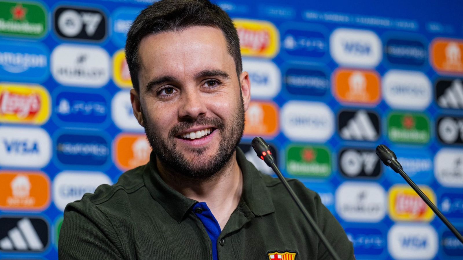 Jonatan Giráldez: “Nunca les he dicho a las jugadoras que somos favoritas”