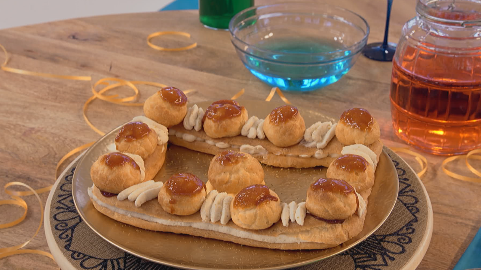 Receta de la tarta de pasta choux de lima limón y canela de Blas Cantó en 'Bake Off'