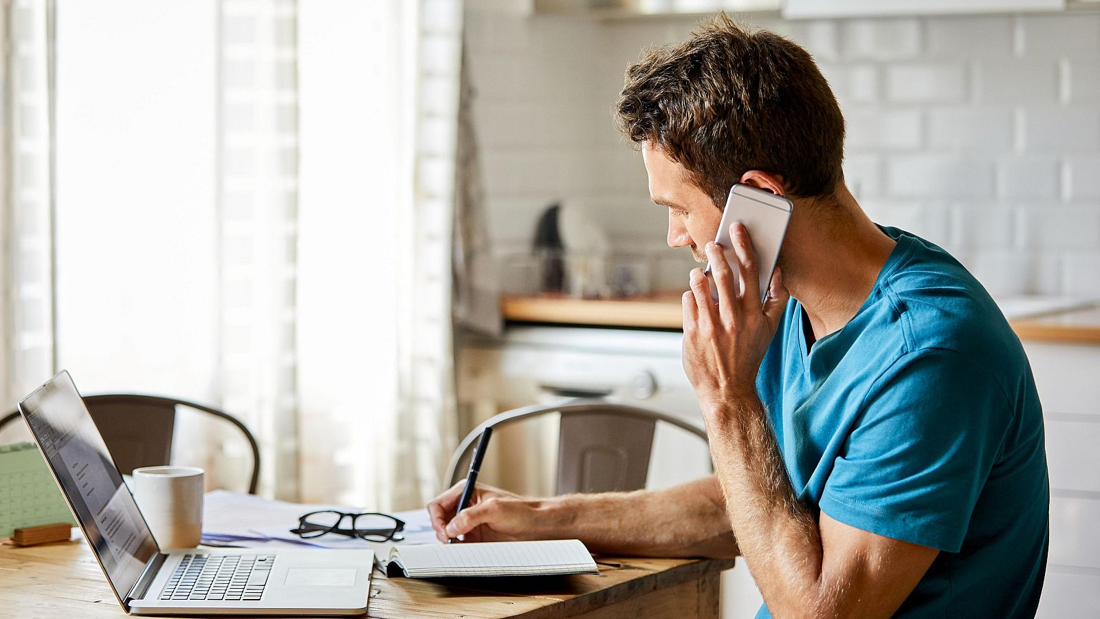 Declaración de la renta 2024: ¿cómo hacerla por teléfono?