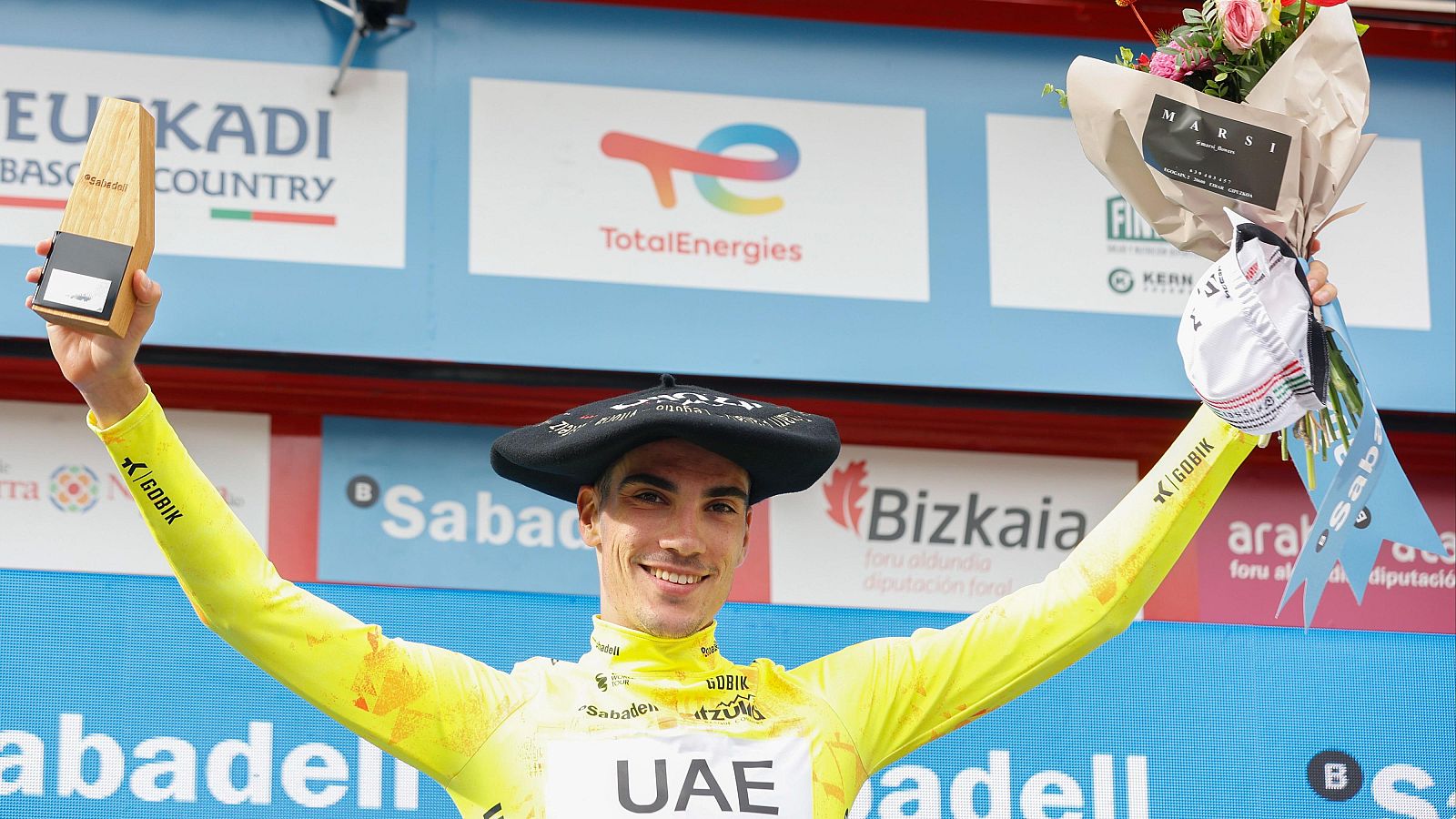 Juan Ayuso se proclama vencedor de la Itzulia