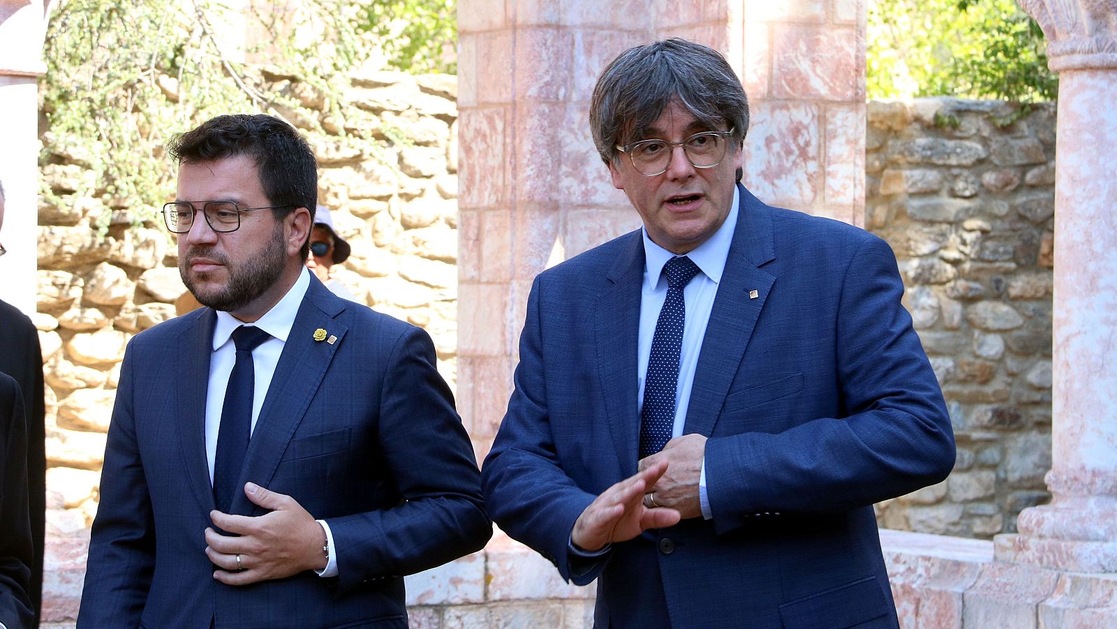 Pere Aragonès i Carles Puigdemont durant un acte