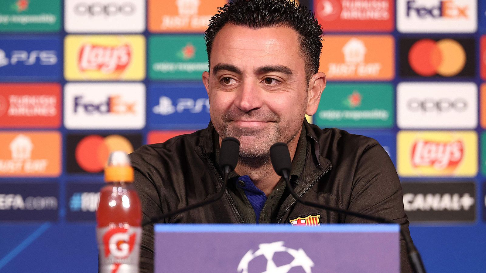 Xavi Hernández ve al PSG favorito ante el Barça