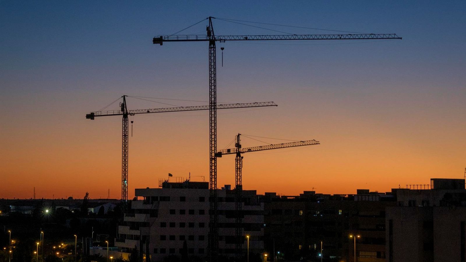 La AIReF eleva al 2% su previsión de crecimiento para el PIB en 2024