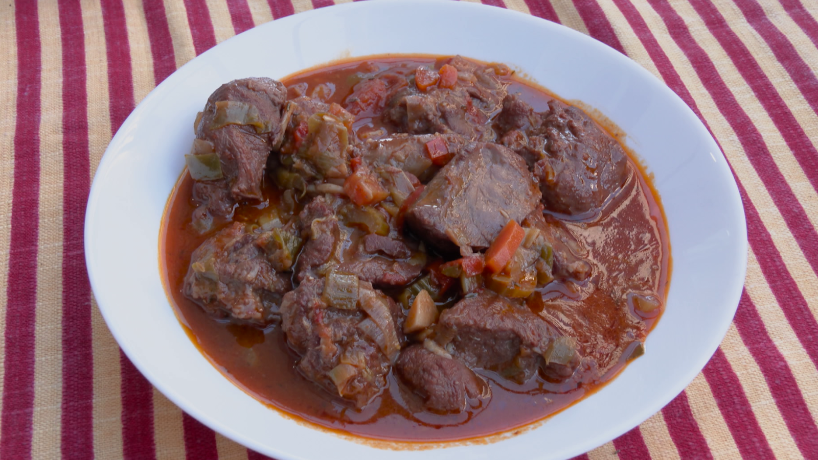 Receta de carrillada de ternera en salsa: súper jugosa