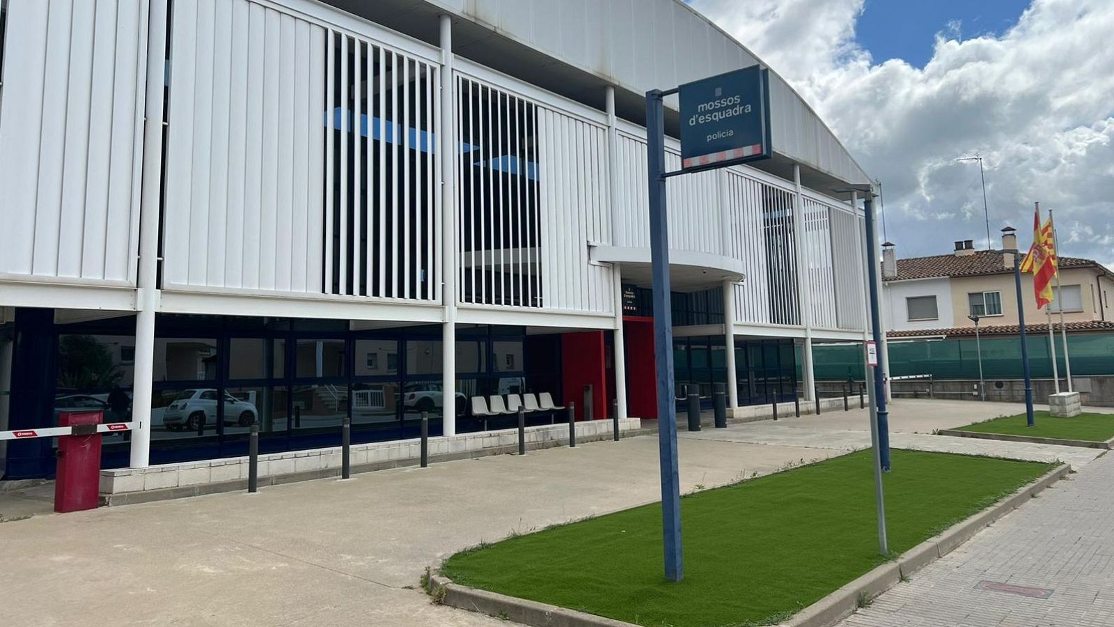 Comissaria de Mossos de Santa Coloma de Farners està detinguda la presumpta agressora