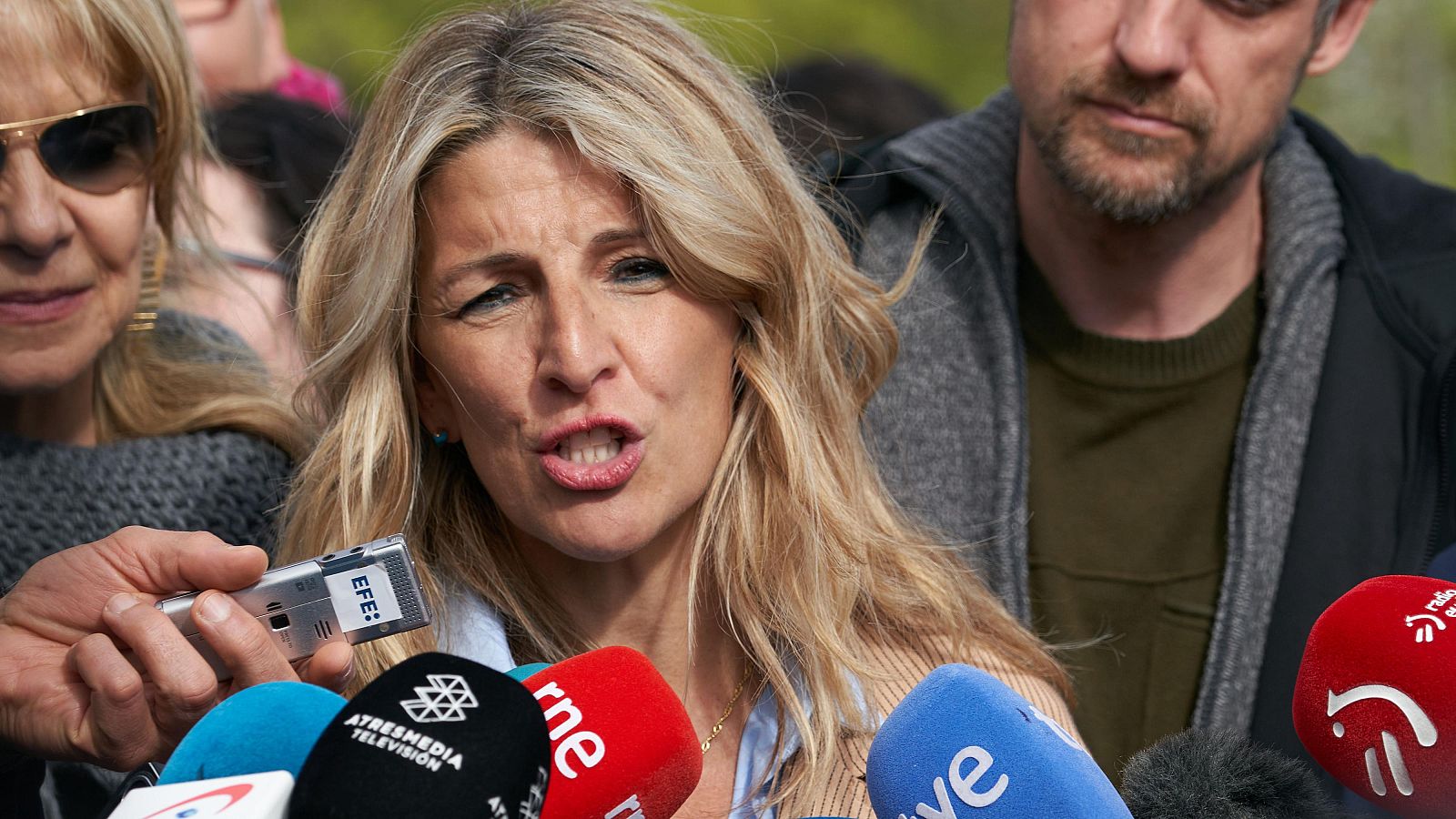 Yolanda Díaz participa en un acto de campaña en Vitoria