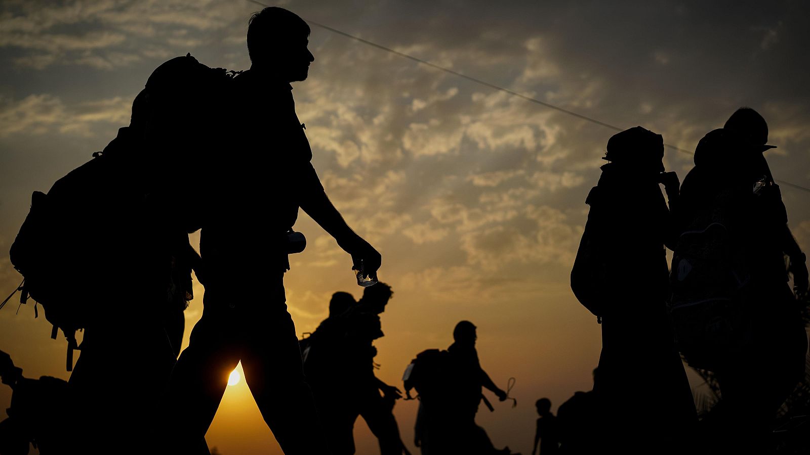 Los españoles siguen emigrando en busca de mejores condiciones laborales