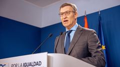 Feijóo cree que Sánchez "ha preferido huir hacia adelante" y le acusa de usar al rey "como actor secundario"