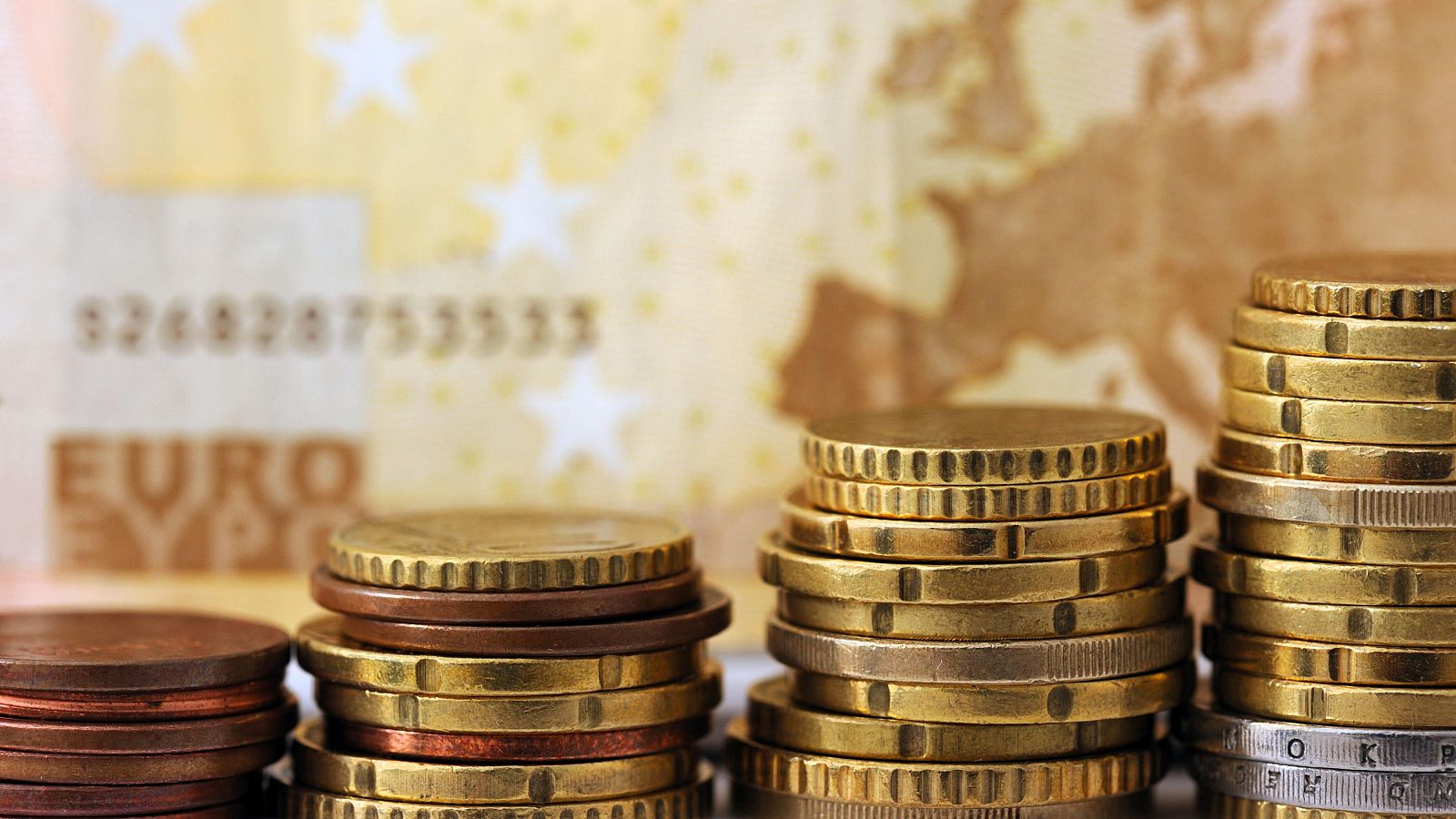 El déficit se sitúa en el 0,04% del PIB en el primer trimestre