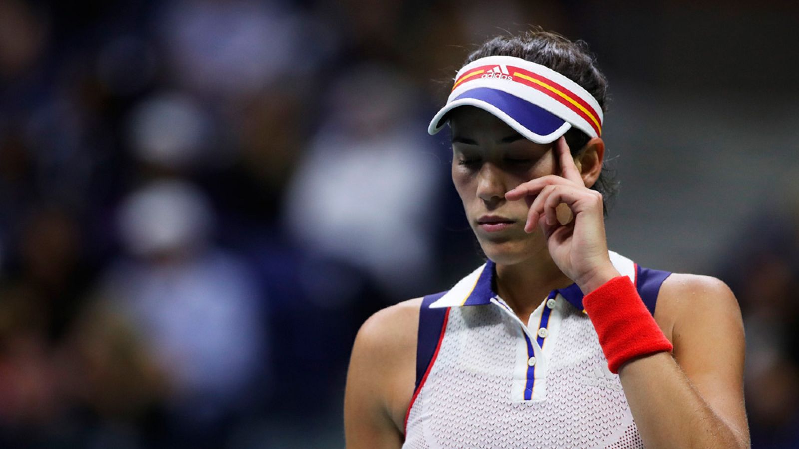 Muguruza se lamenta durante el partido ante Kvitova