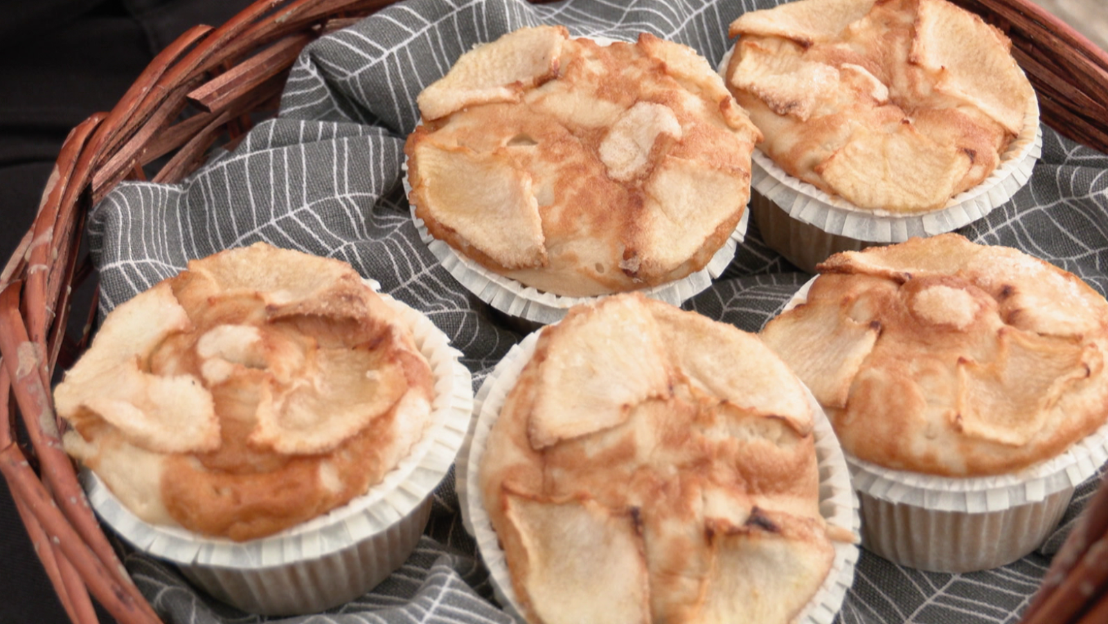 Receta de magdalenas de manzana sin gluten y sin huevo