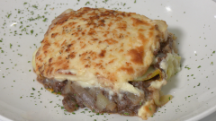 Receta de pastel o lasaña de morcilla con láminas de calabacín: ¡fácil y deliciosa!