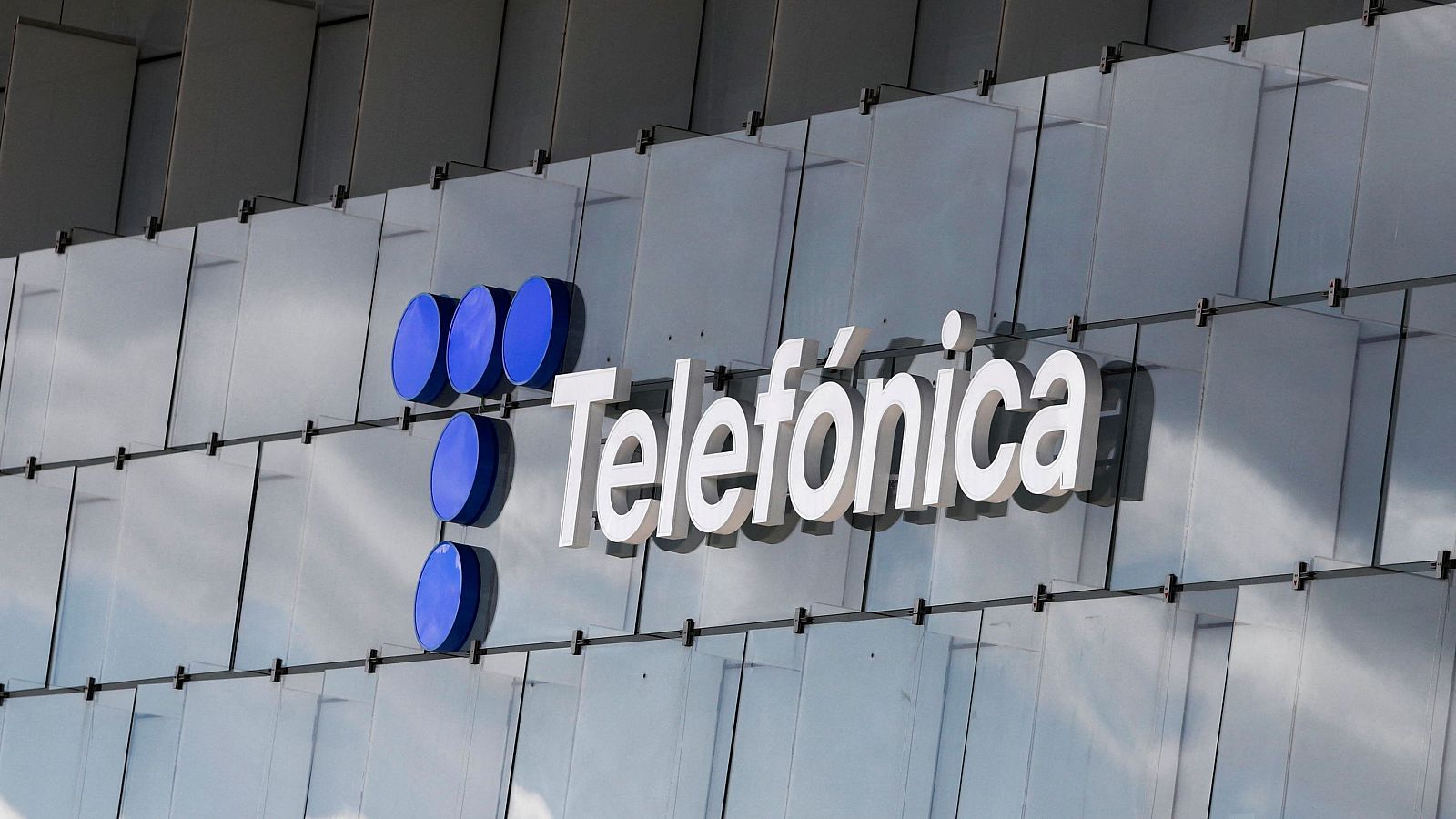 La SEPI alcanza el 8,53% en el capital de Telefónica tras invertir 1.941 millones de euros