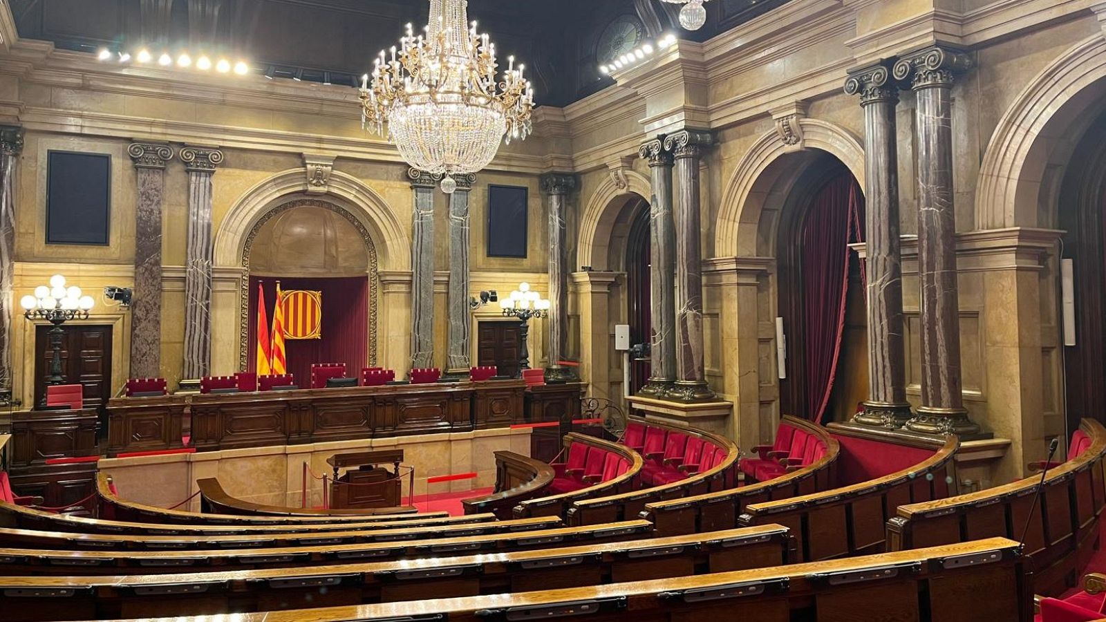 Vista de l'hemicicle del Parlament de Catalunya