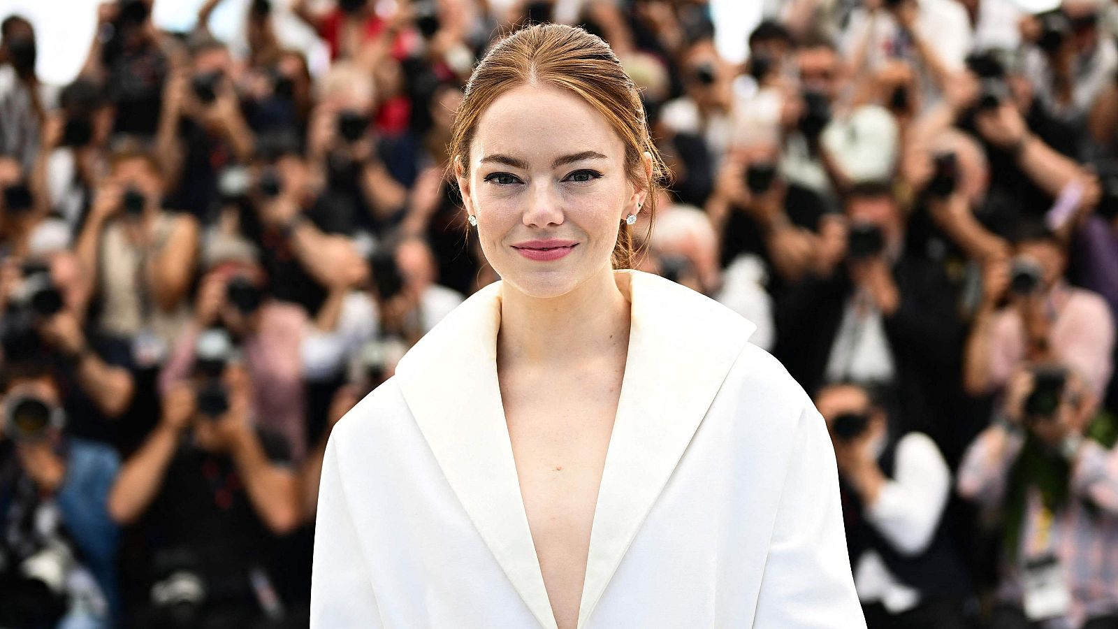 Festival Cannes 2024: Emma Stone, protagonista de la presentación de ‘Kinds of kindnees’